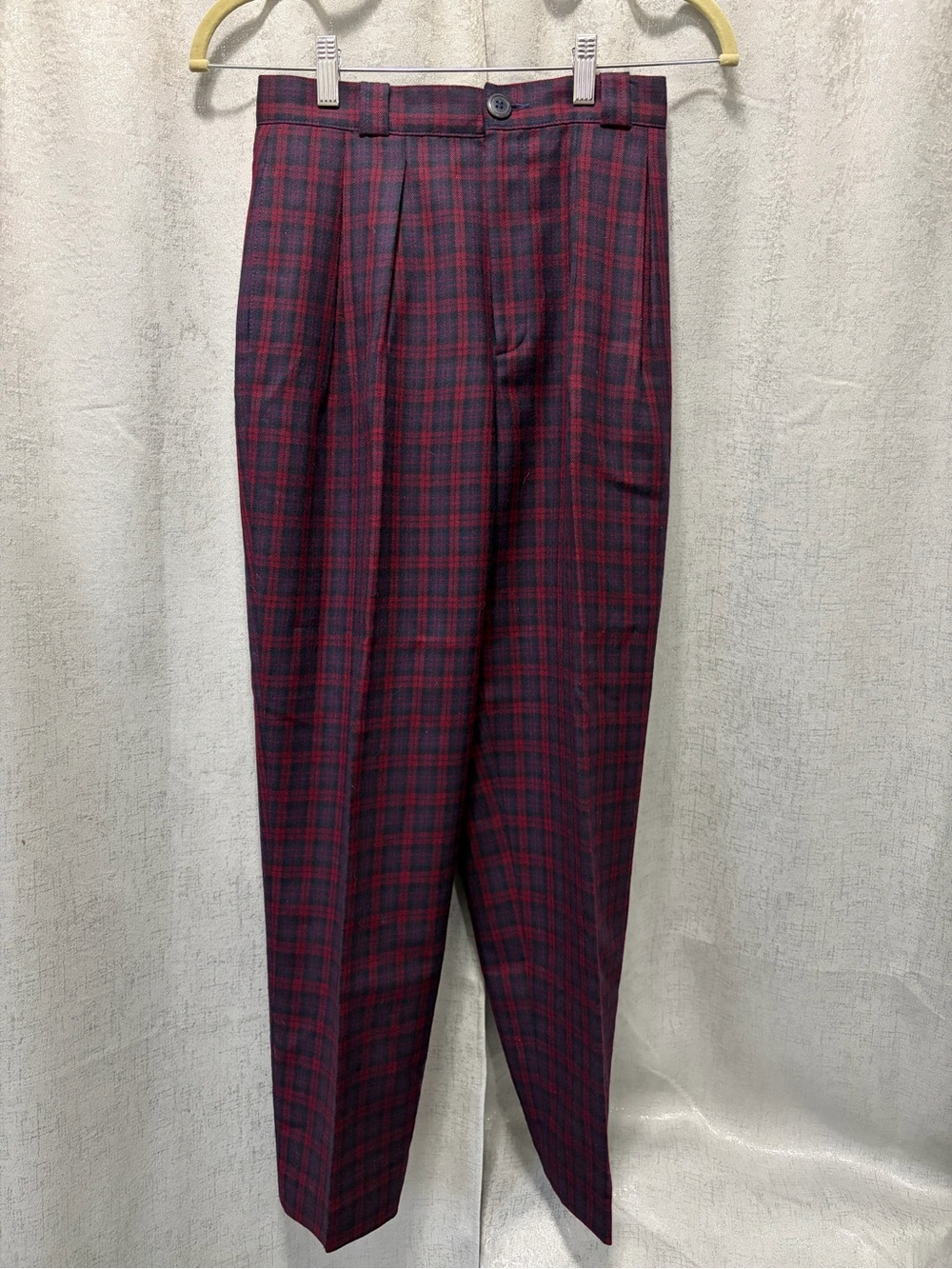 Field Manor Red & Navy Plaid Trousers Vtg 100% wool 6